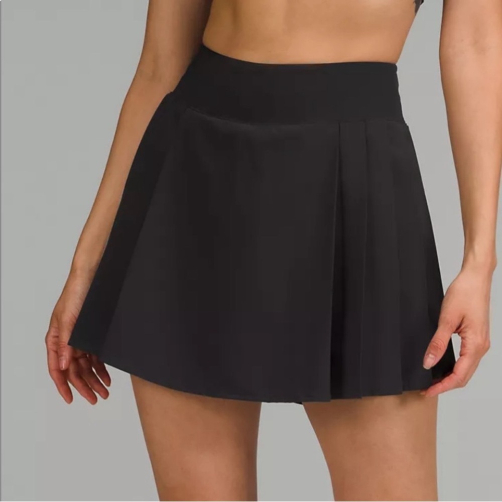 Lululemon Side-Pleat HR Tennis Skirt Black Size 4 NEW skort